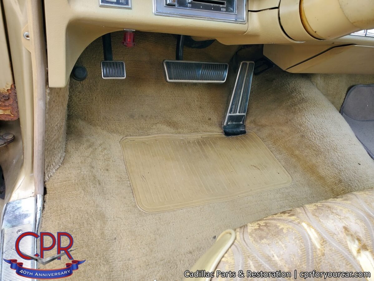 1966-cadillac-fleetwood-for-sale-interior-cpr04