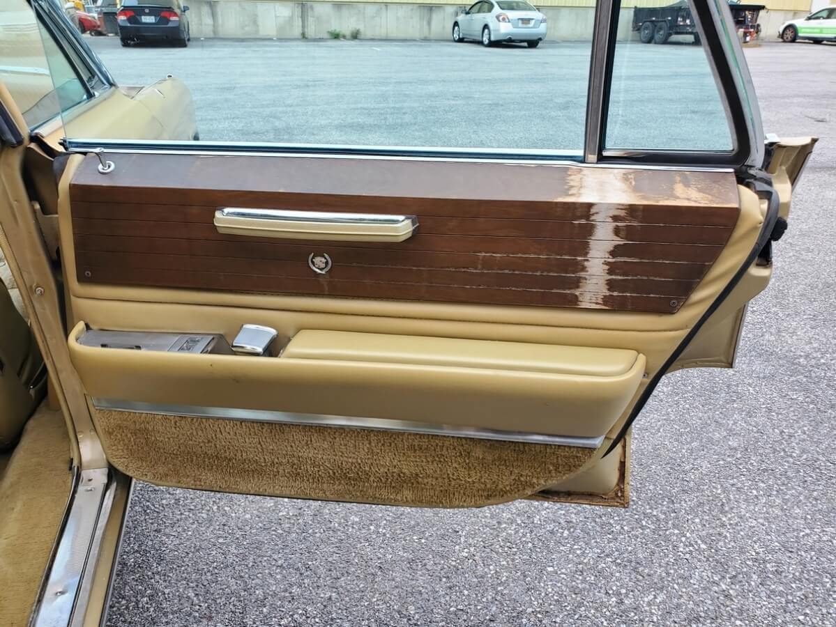1966-cadillac-fleetwood-for-sale-interior-cpr29