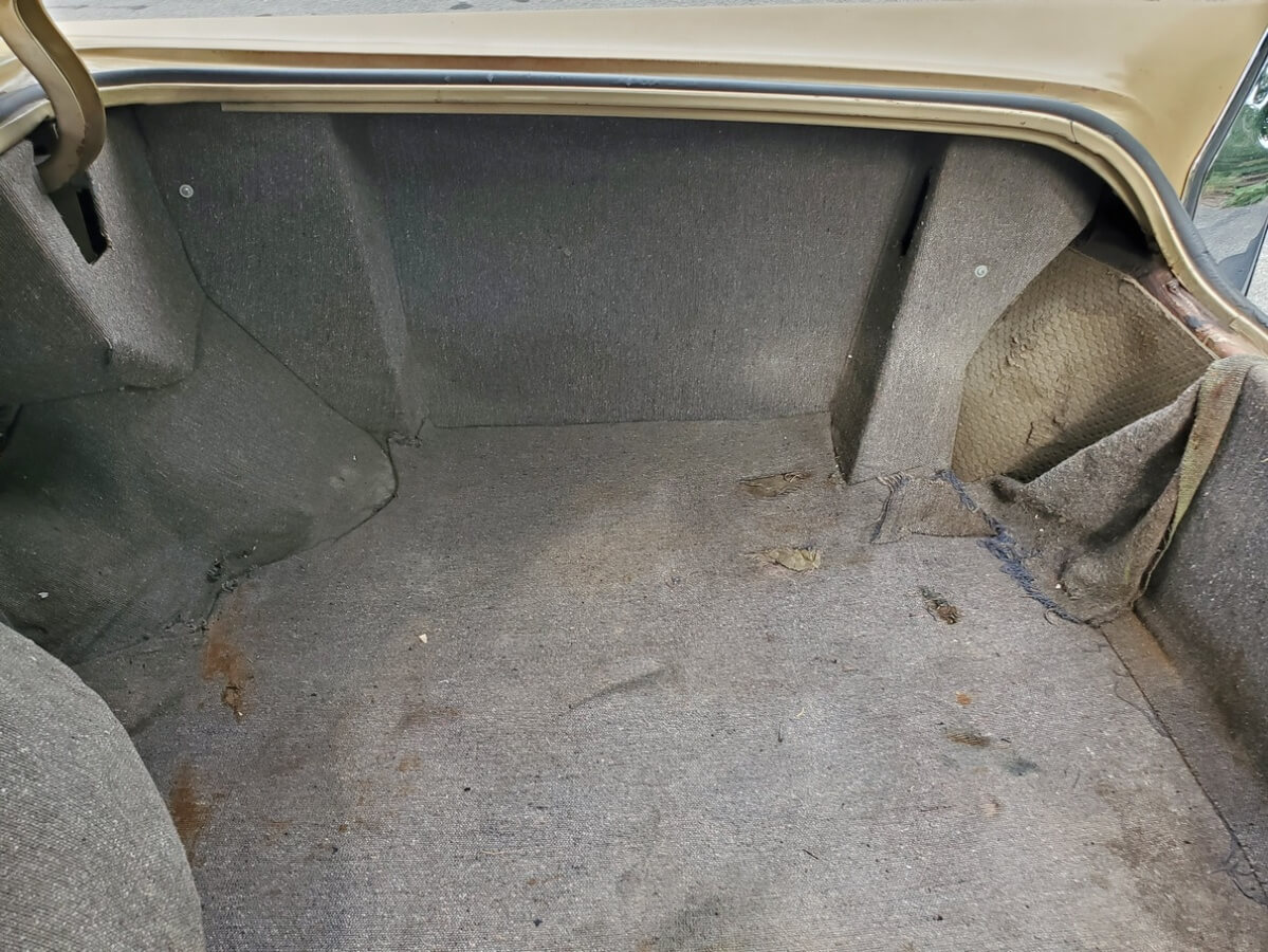 1966-cadillac-fleetwood-for-sale-interior-cpr37