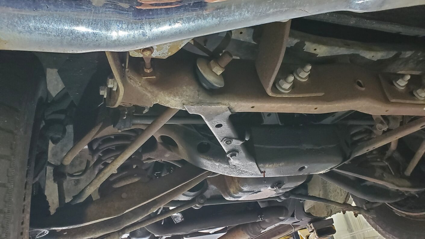 1966-cadillac-fleetwood-for-sale-undercarriage-cpr03