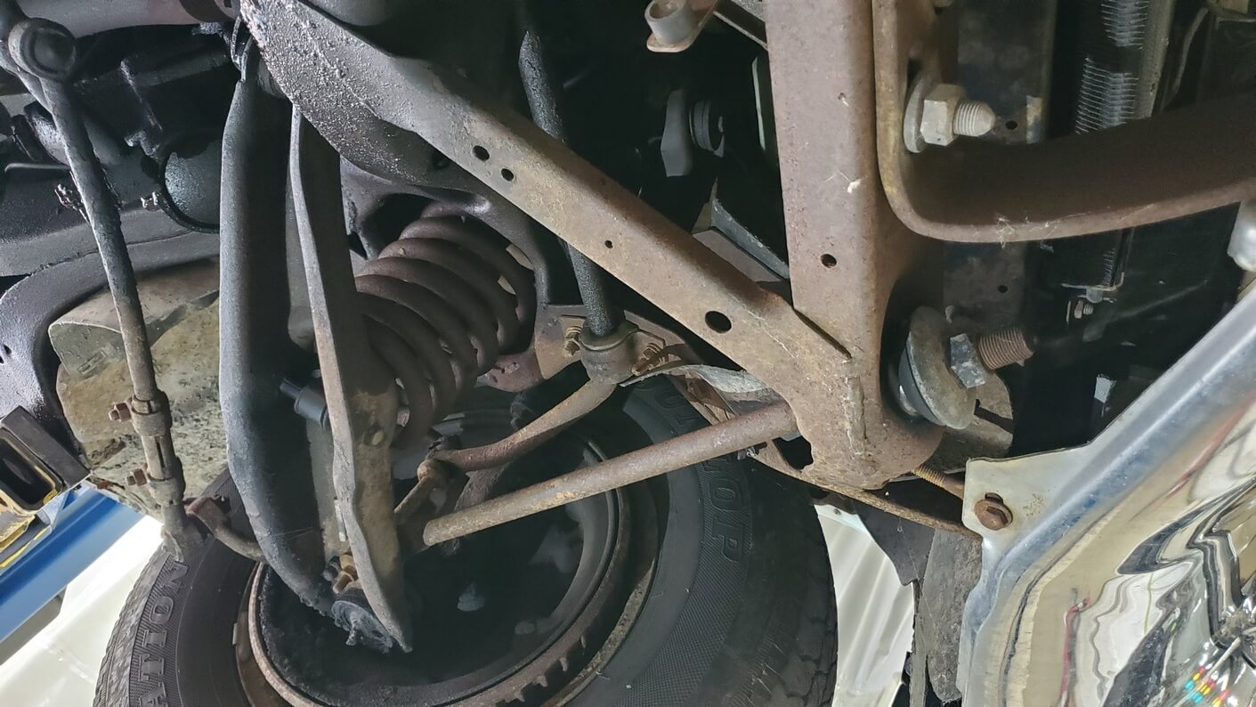 1966-cadillac-fleetwood-for-sale-undercarriage-cpr05