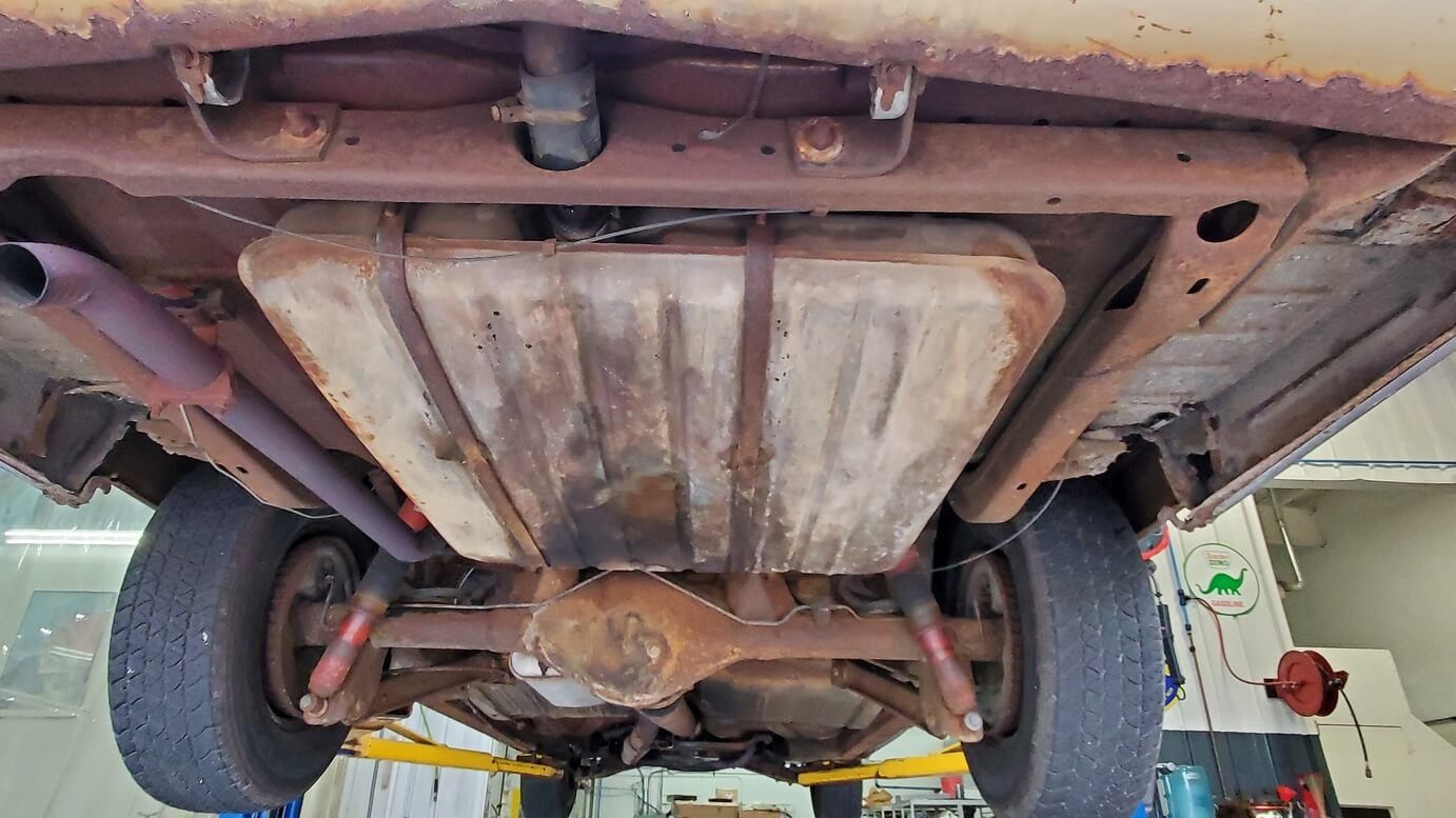1966-cadillac-fleetwood-for-sale-undercarriage-cpr21